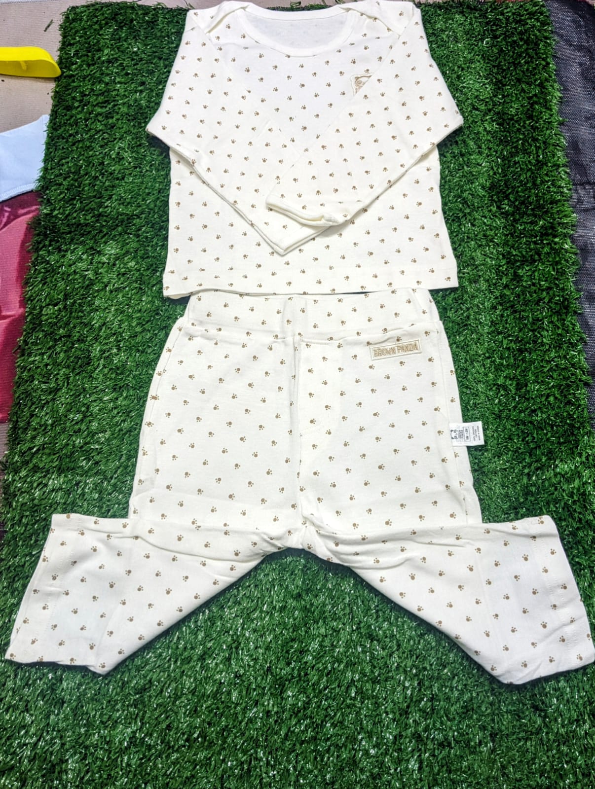 White Baby Shirt & Trousers Set – Pet Paw Dot Print | 100% Organic Cotton | Art No. CM0020-05
