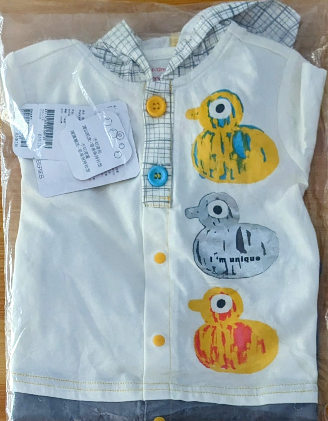 White & Grey Duck Print Baby Romper – Half Sleeves with Hoodie | Organic Cotton | Art No. CM0040
