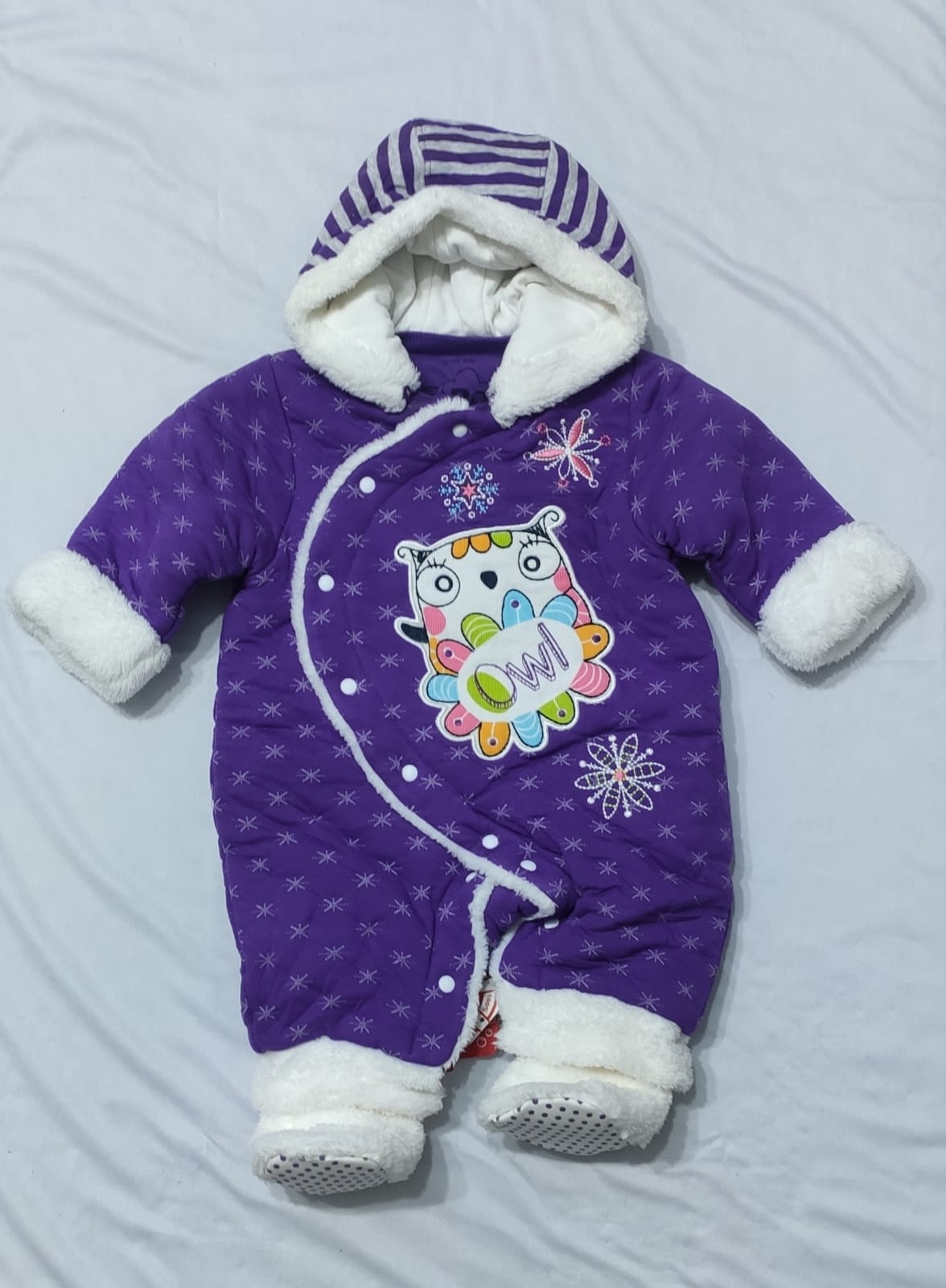 Full Body Baby Romper with Hoodie | Full Sleeves | Soft & Warm | Art No. CM0127