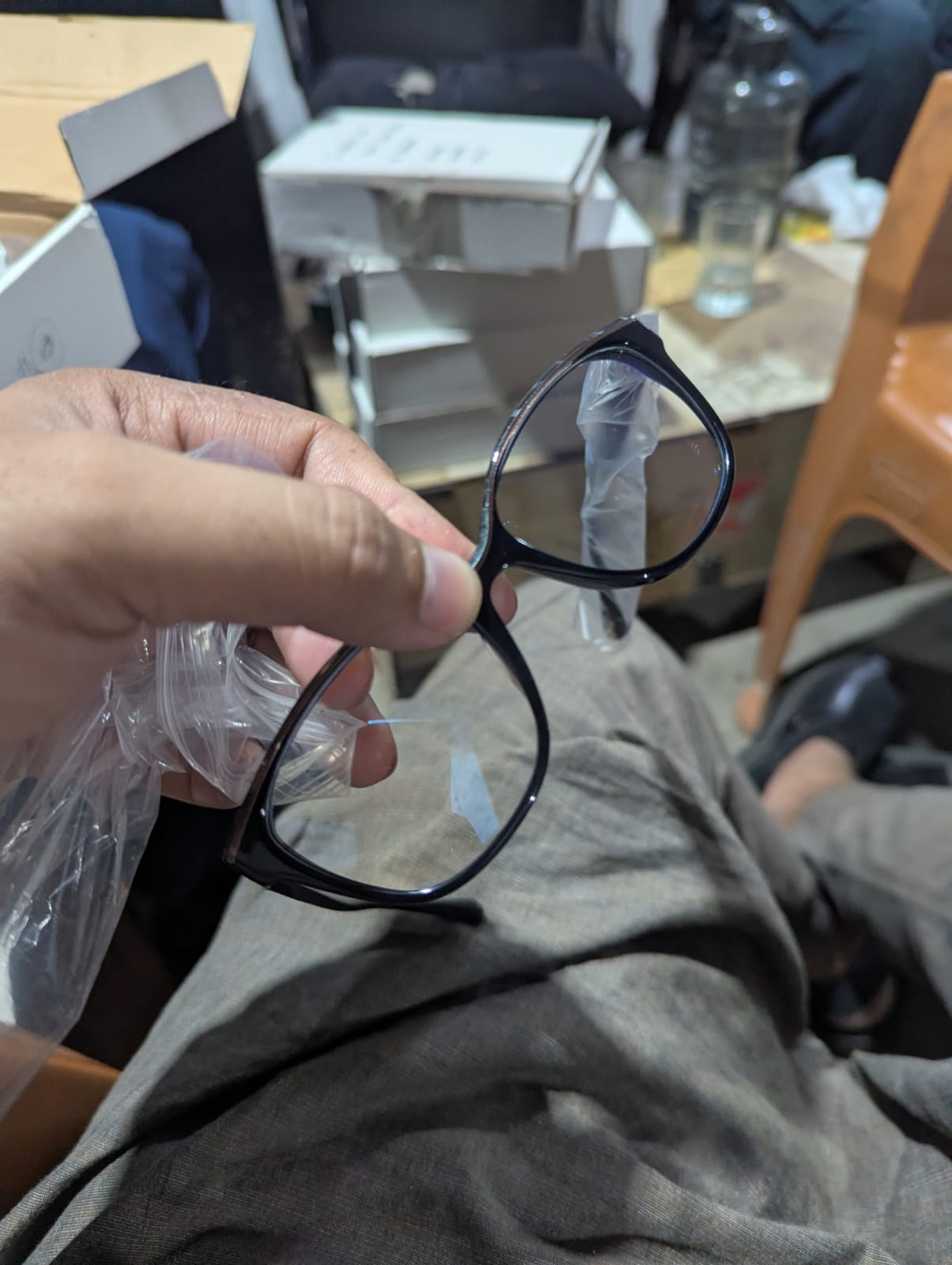 Imported Glasses Per KG