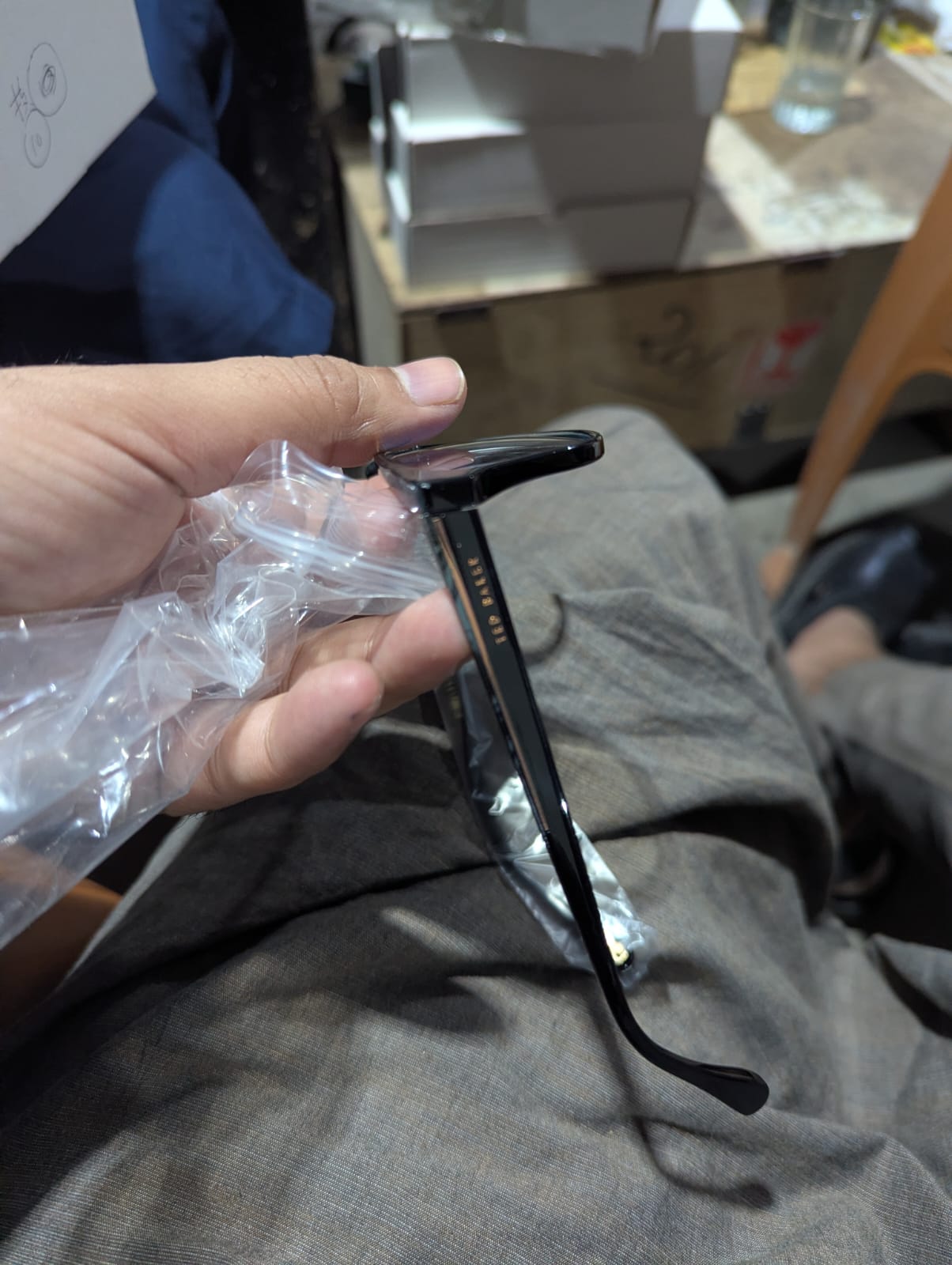 Imported Glasses Per KG
