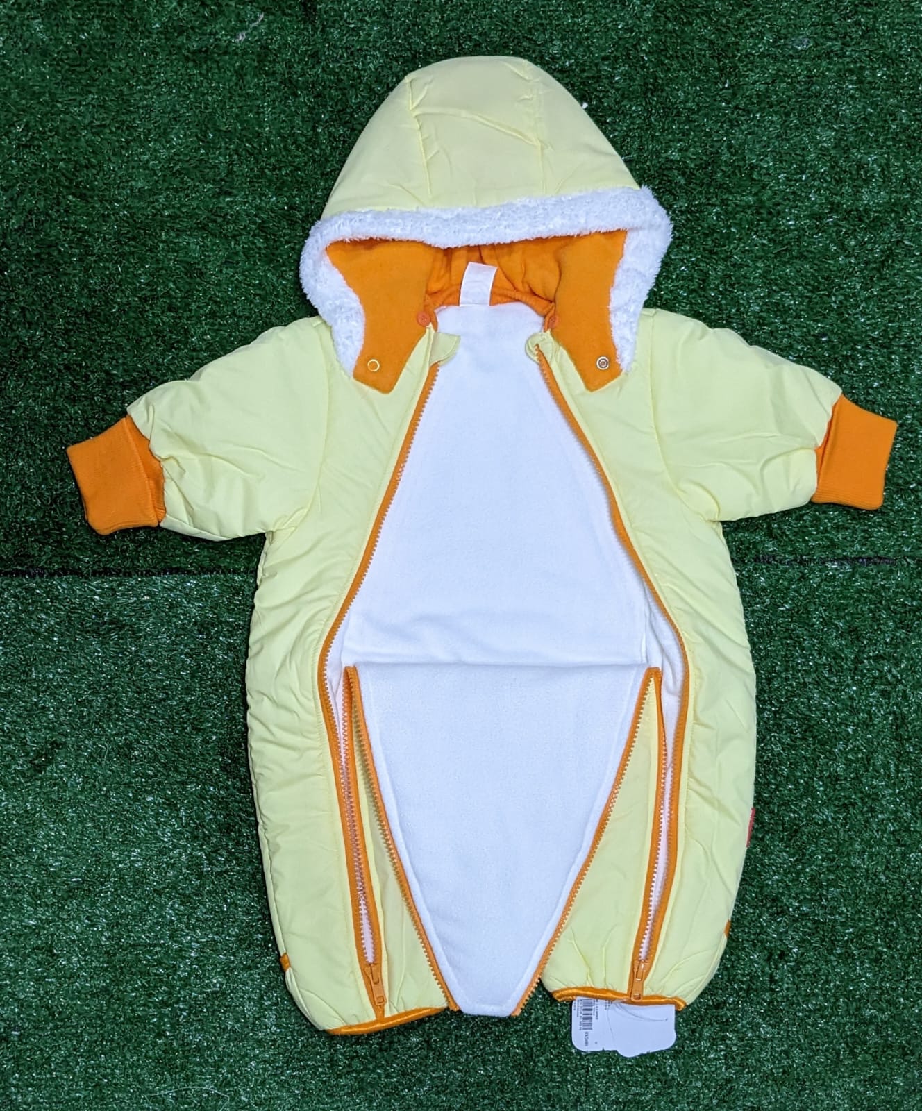 FULL SLEEVES FULL BABY ROMPER WITH POLYESTER FILLING PARACHUTE STUFF CM0204